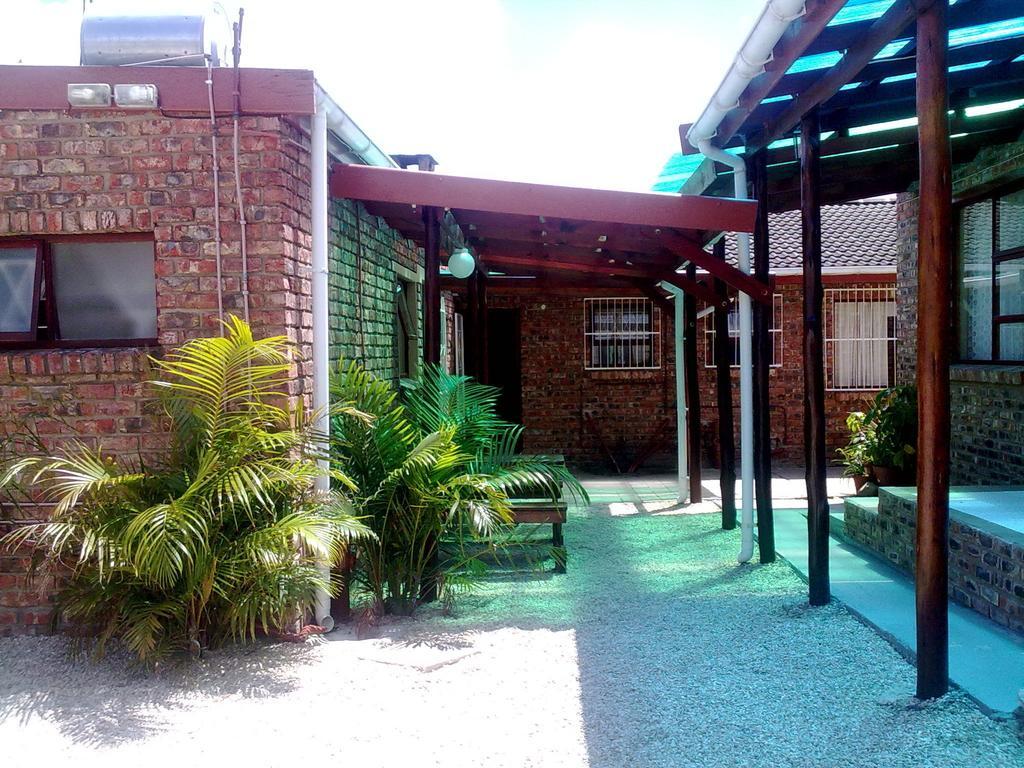 Rainbow Guest House And Tours Uitenhage Quarto foto